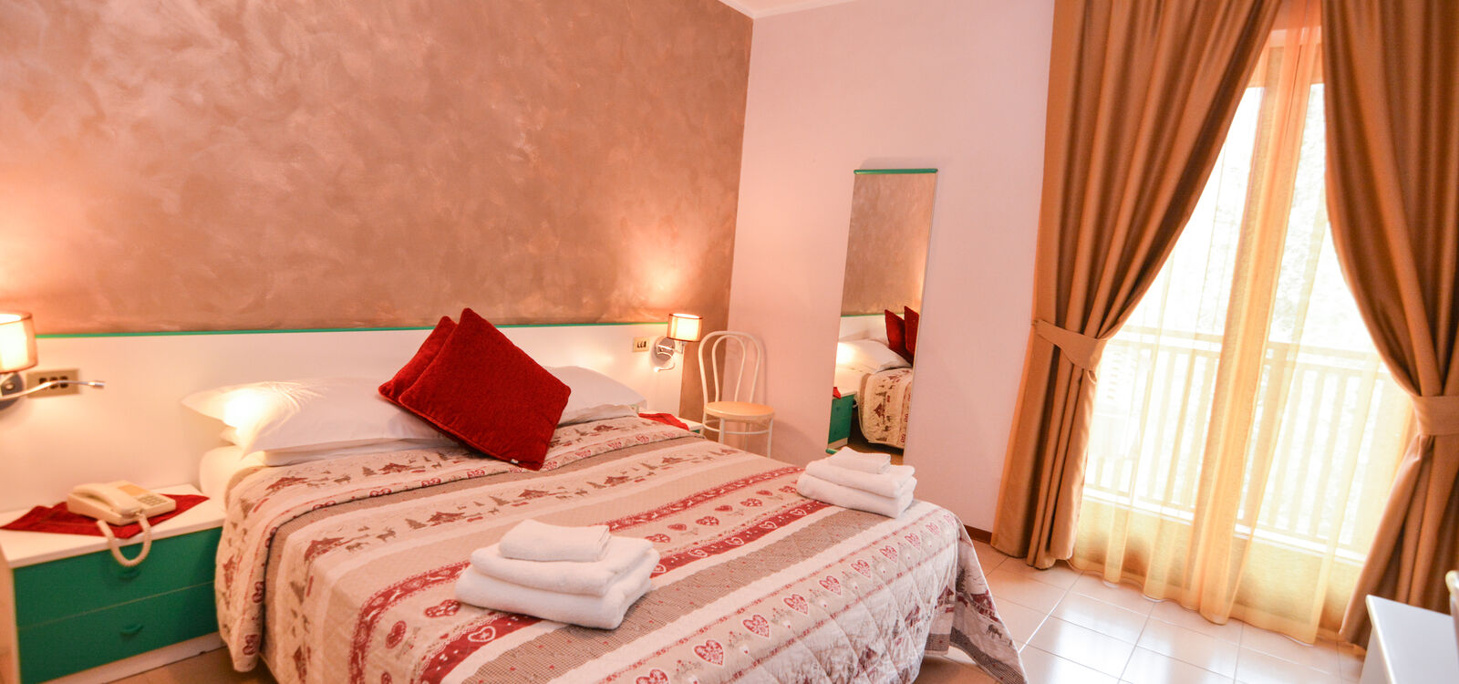 Hotel Cima d'Oro 3 stelle vicino al lago di Ledro, Trentino Valle di Ledro - Camera Economy